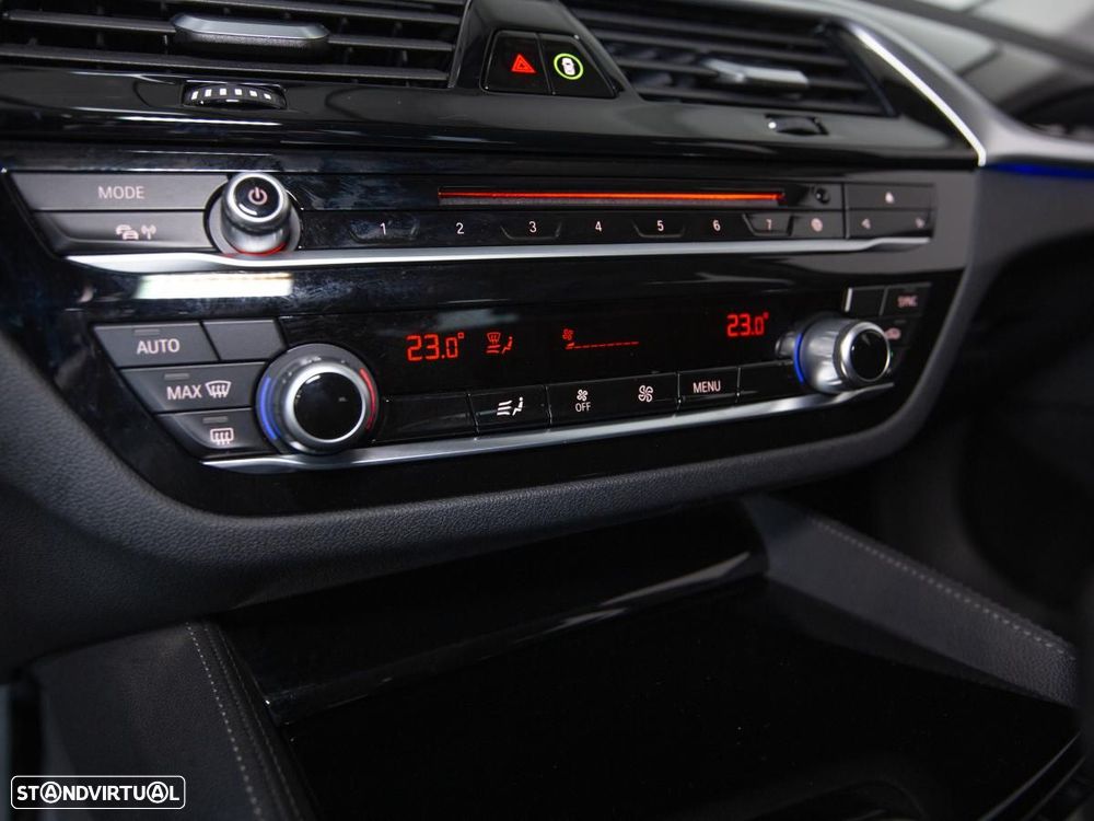BMW 520 - 16