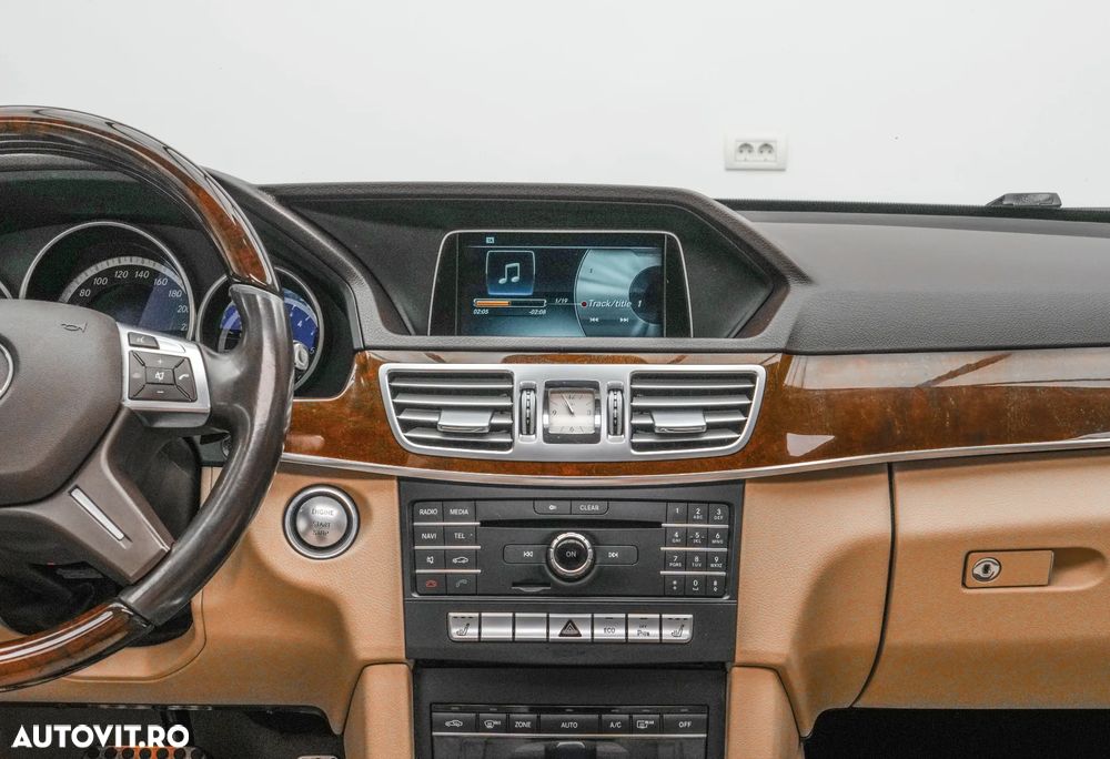 Mercedes-Benz E 350 BlueTEC 9G-TRONIC Edition - 20