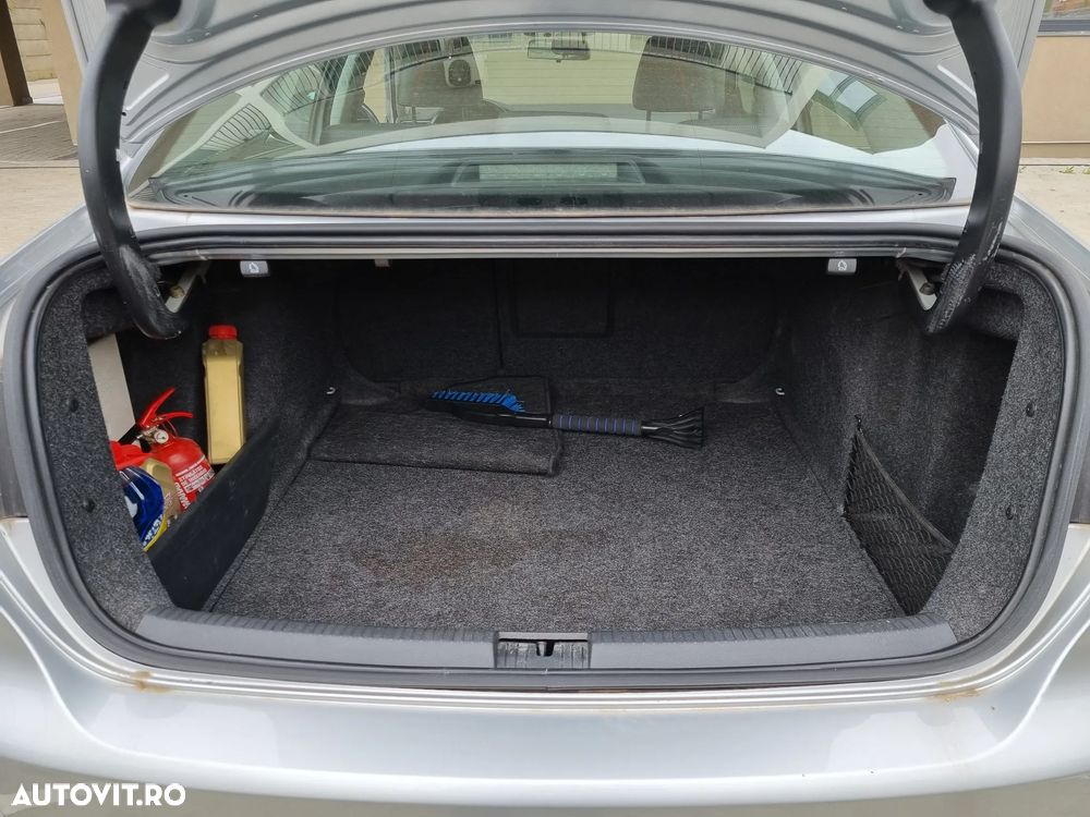 Volkswagen Jetta 2.0 TDI CR DPF DSG Highline - 7