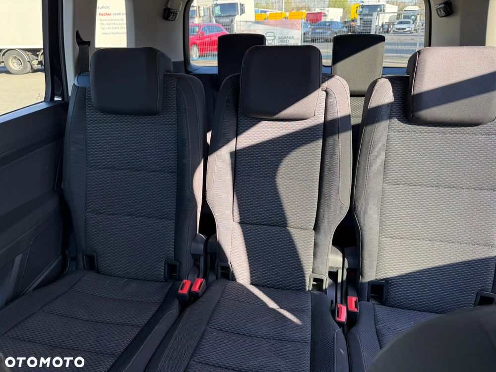 Volkswagen Touran 1.4 TSI BMT Comfortline - 9