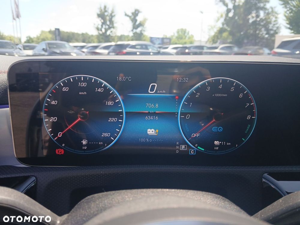 Mercedes-Benz CLA 250 e PHEV AMG Line 8G-DCT - 22