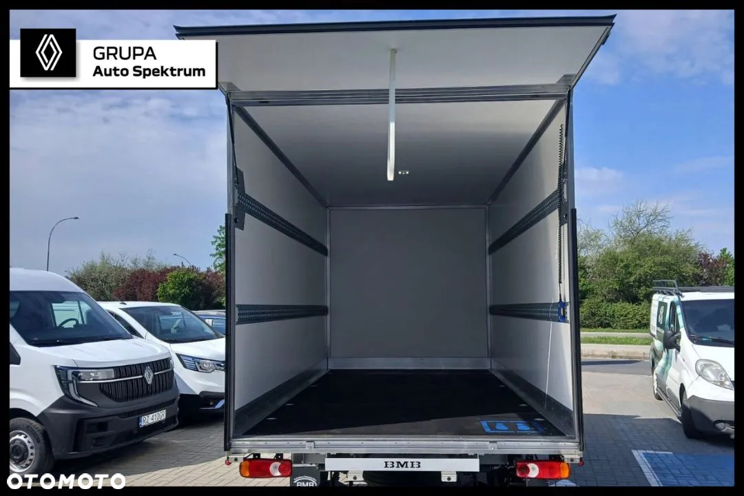 Renault Master - 10