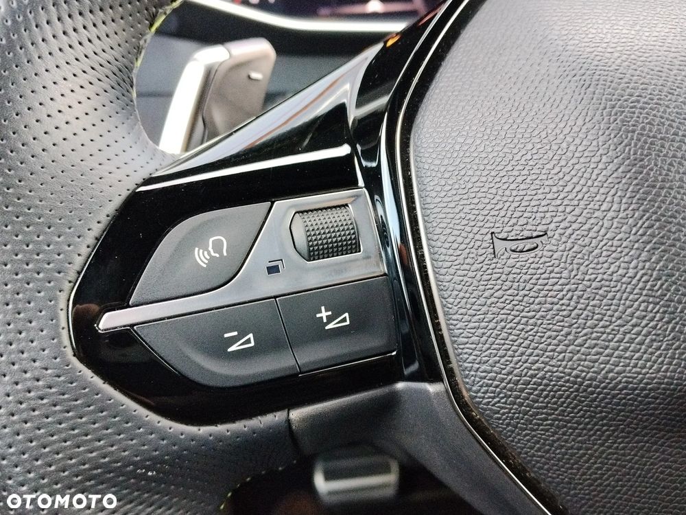 Peugeot 2008 1.2 PureTech GT S&S EAT8 - 24