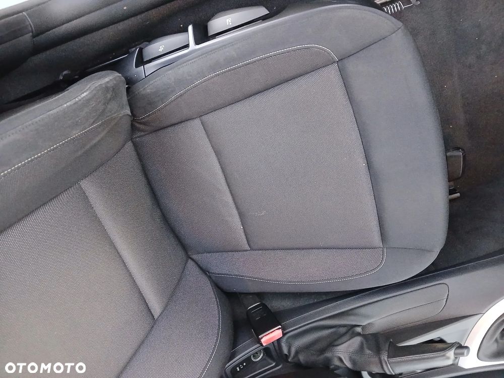 BMW Seria 1 - 12