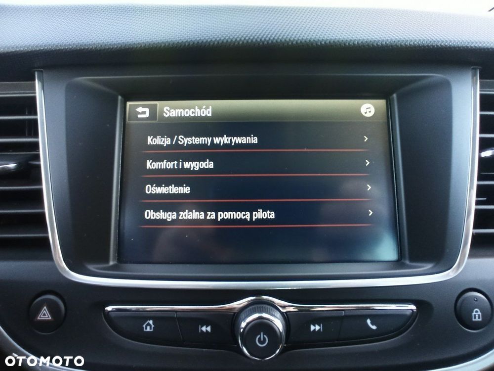 Opel Crossland X - 13