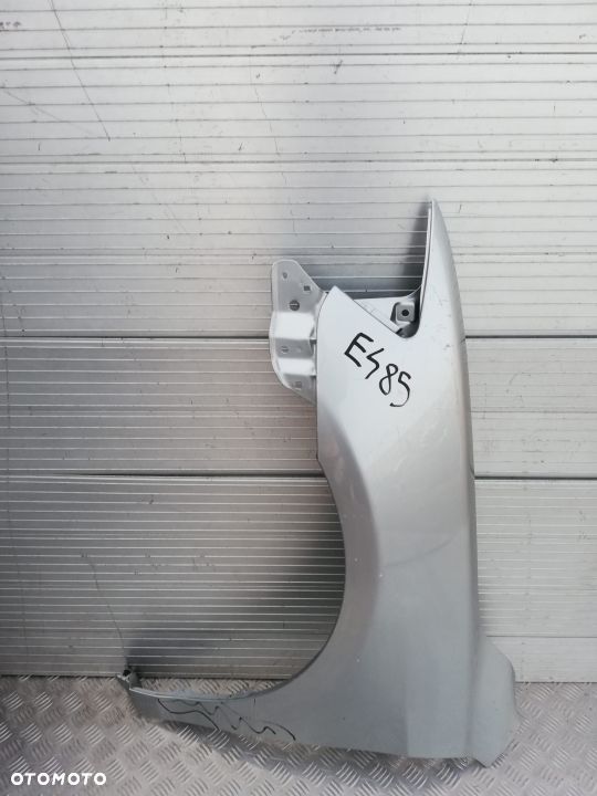 E485 LEWY PRZEDNI BŁOTNIK TOYOTA AURION 2006-08 - 1