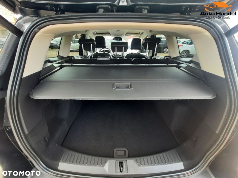 Ford Kuga 2.0 TDCi 4WD Titanium Plus - 12
