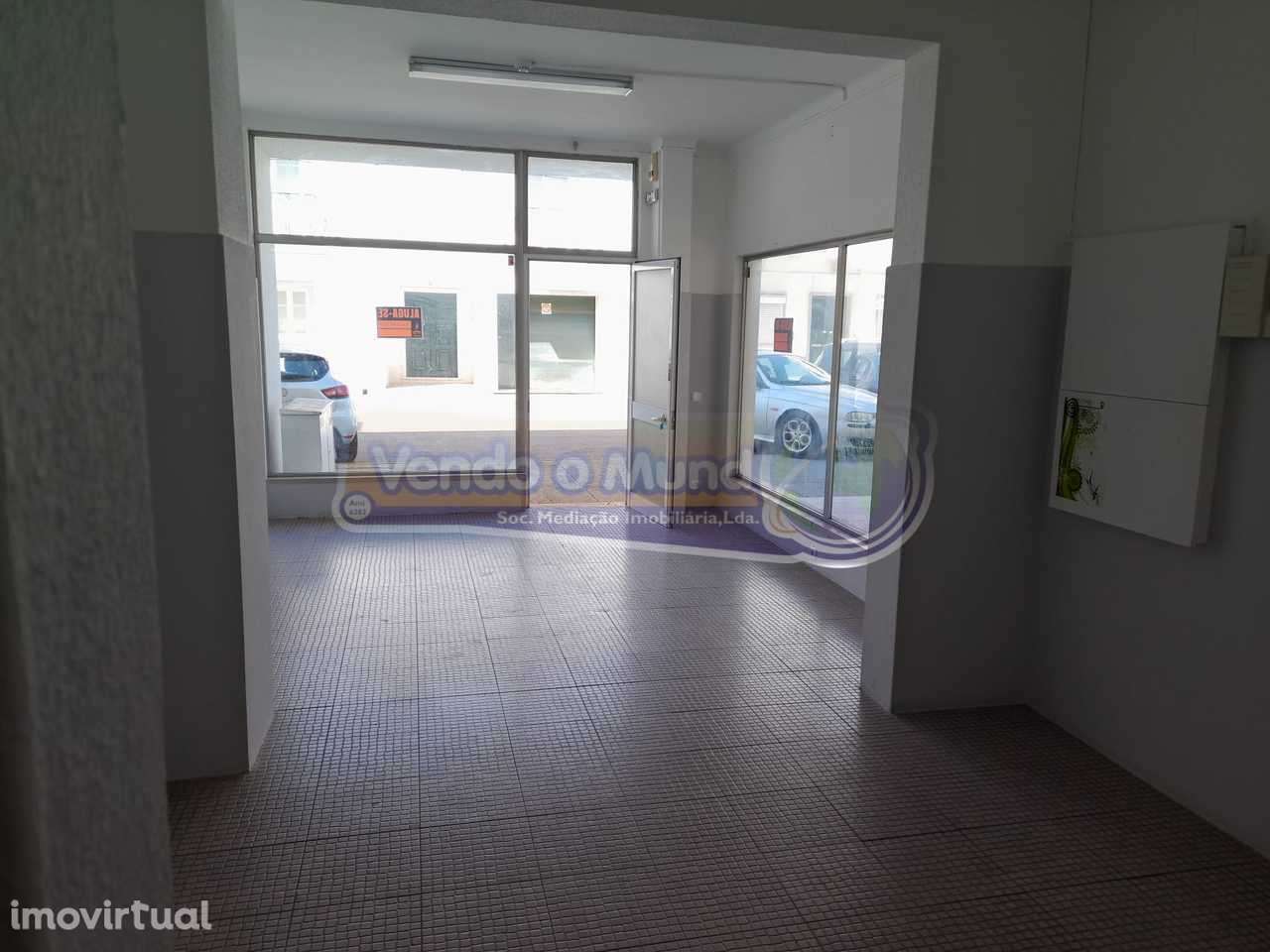 Loja em Salvaterra de Magos (S556) - Grande imagem: 4/9