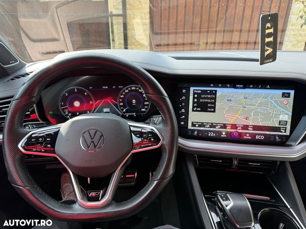 Volkswagen Touareg V6 TDI R-Style - 32