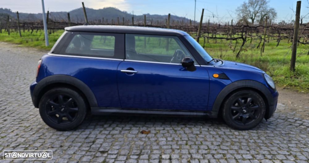 MINI 3 Portas Cooper D - 12