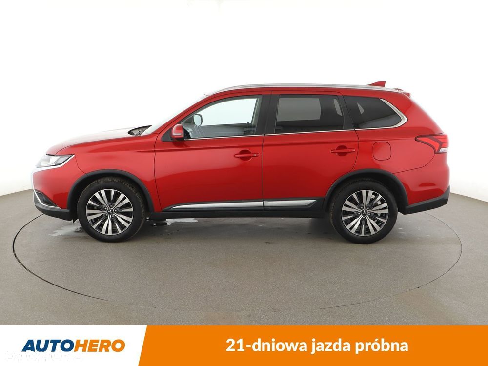 Mitsubishi Outlander - 3