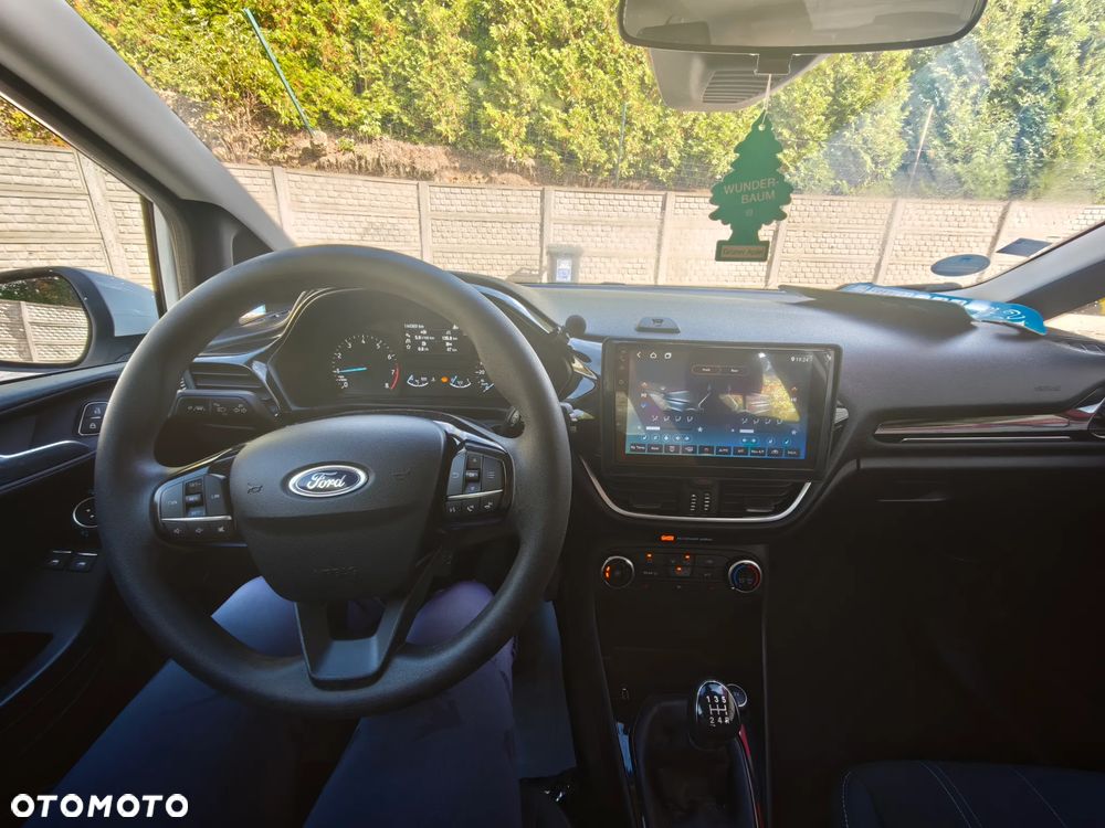 Ford Fiesta - 23