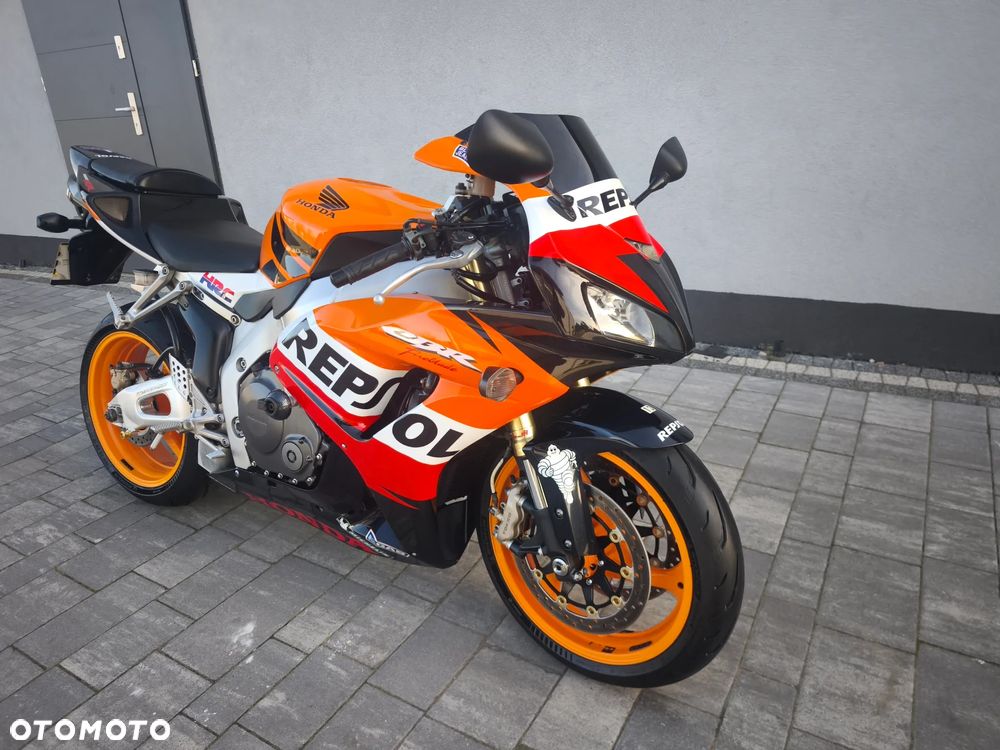 Honda CBR - 12