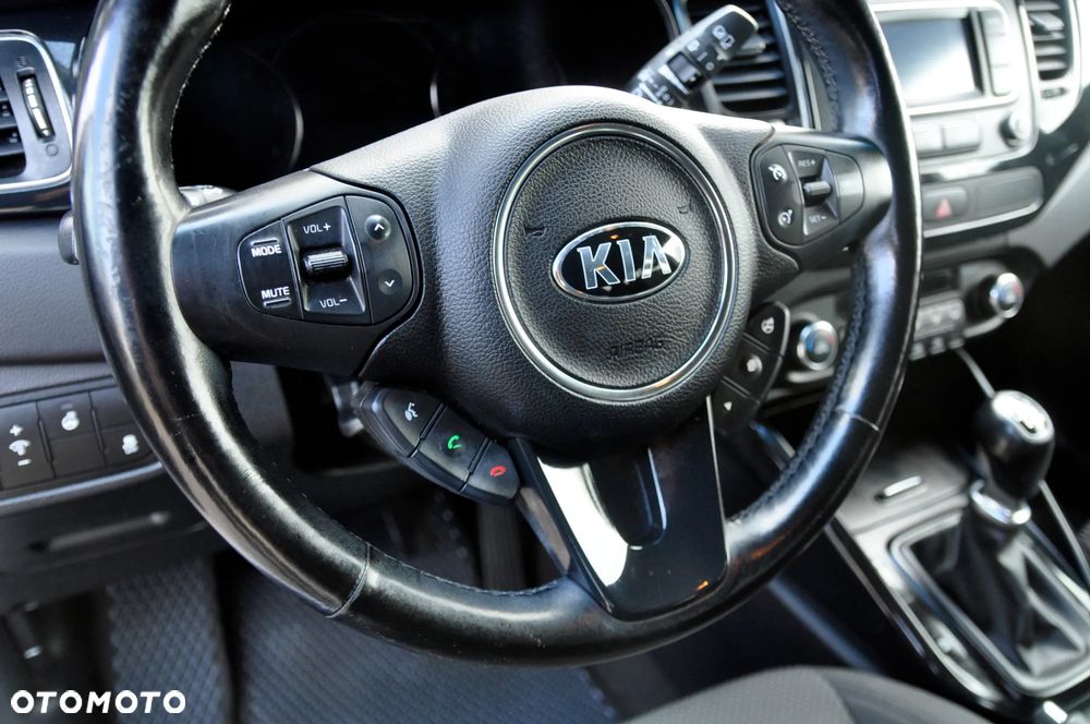 Kia Carens 1.7 CRDi XL - 10