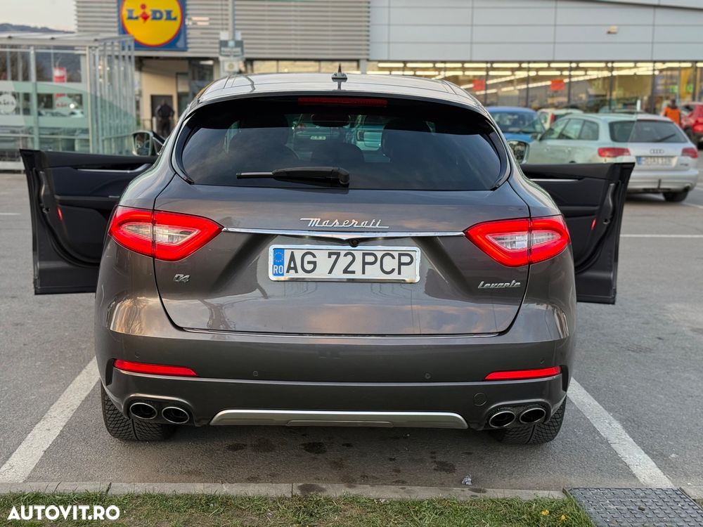 Maserati Levante Q4 GranLusso - 17