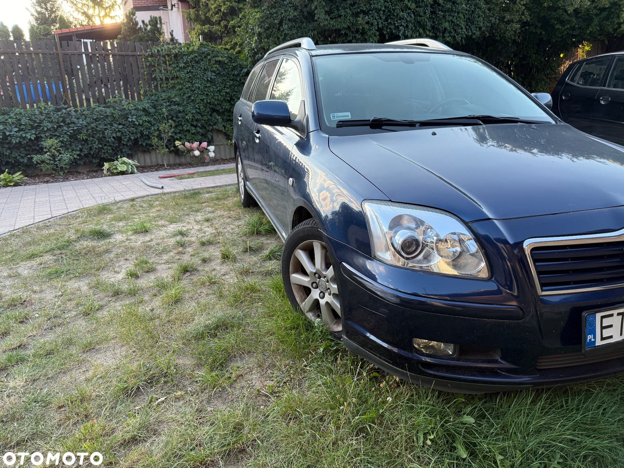 Toyota Avensis - 13