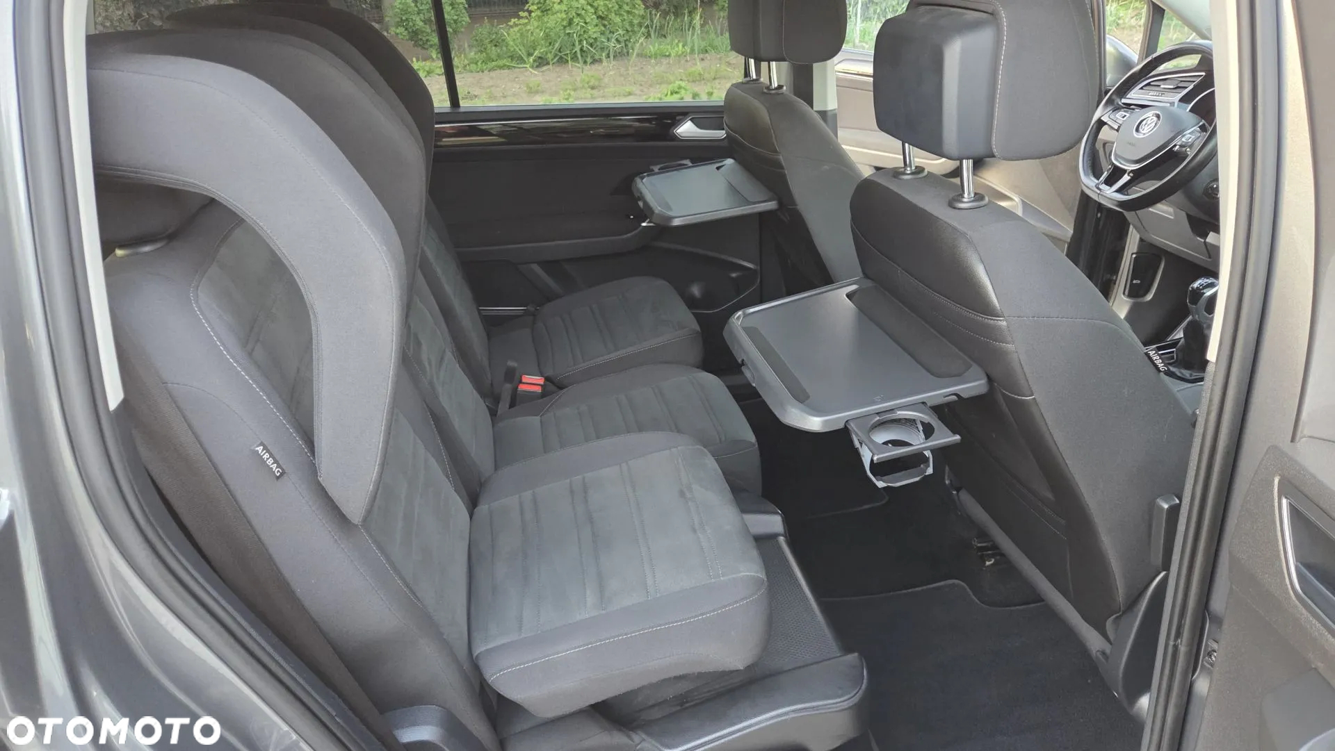 Volkswagen Touran 2.0 TDI SCR Highline - 8