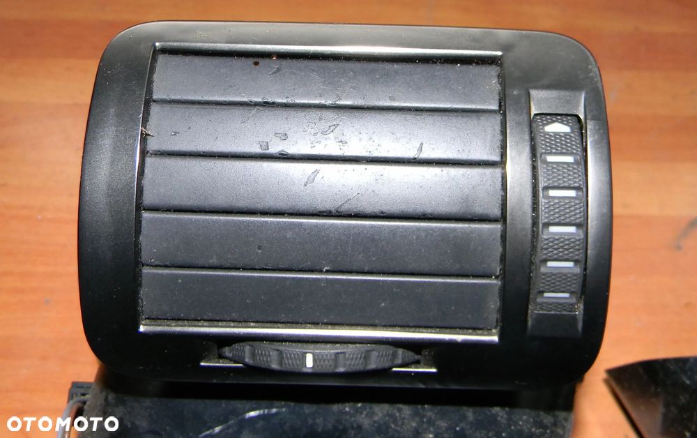 kratka nawiewu SKODA SUPERB I 3U0 01-08 - 2