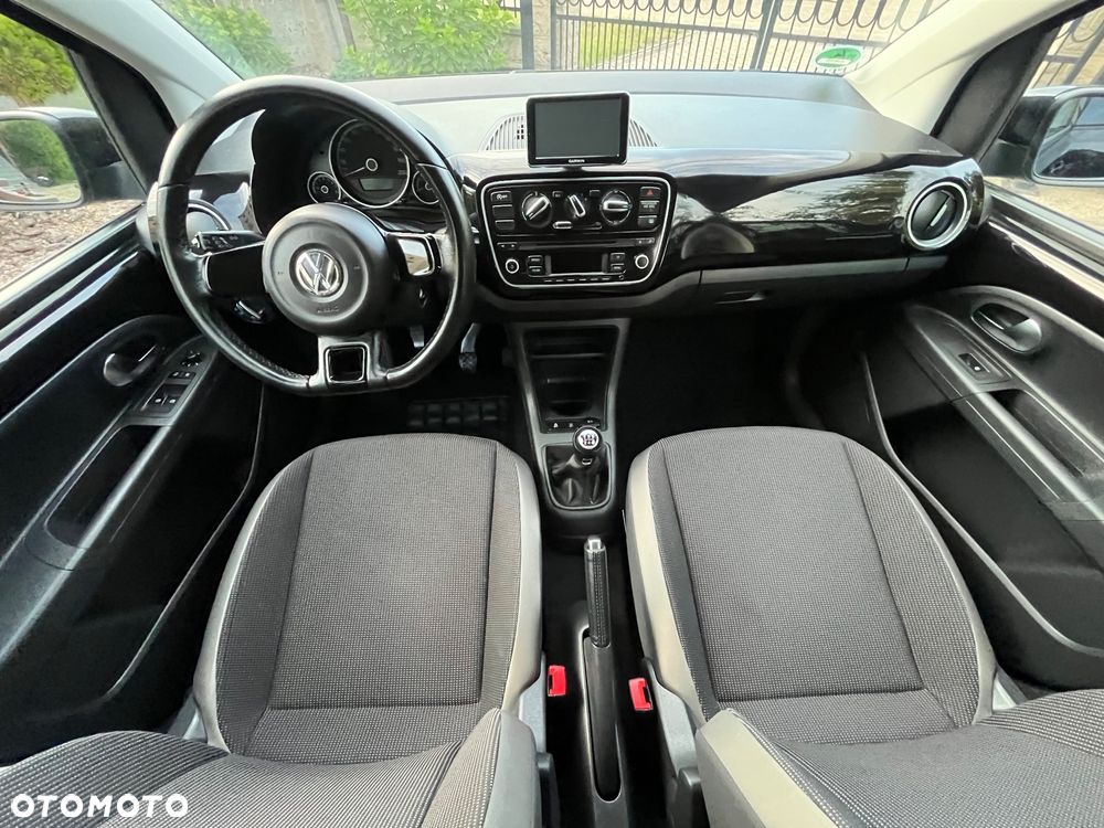 Volkswagen up! - 20