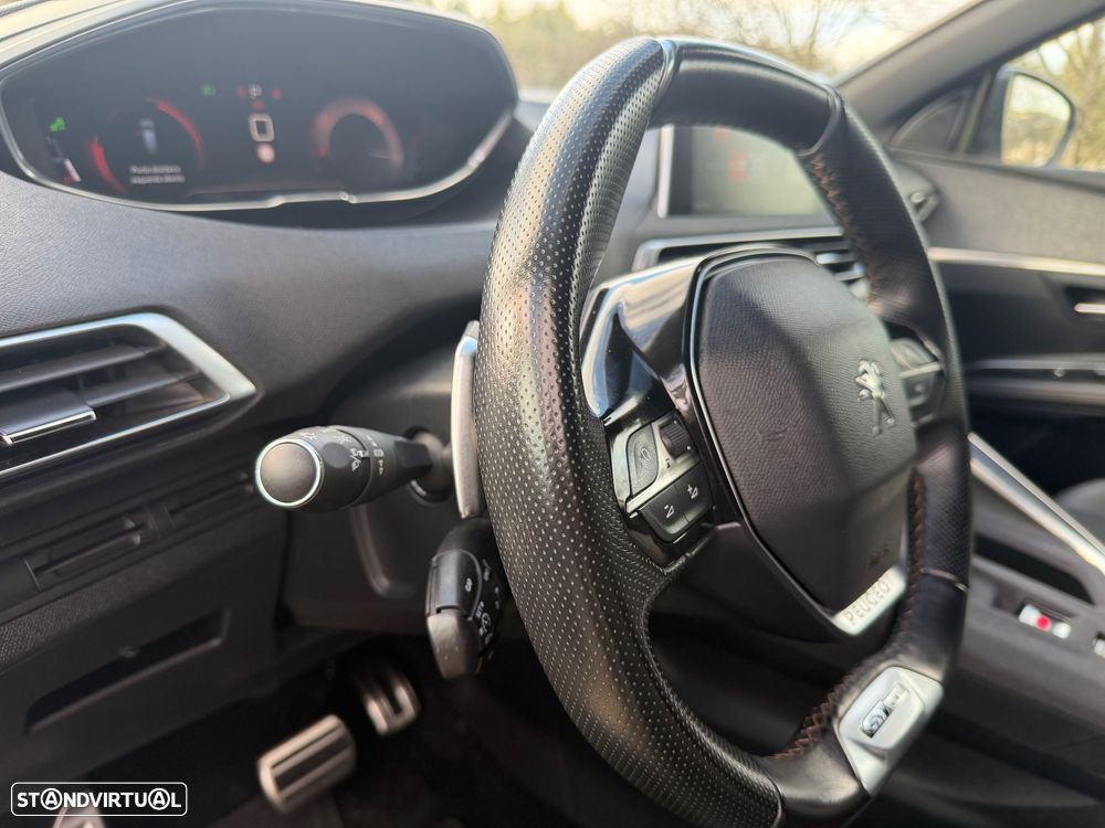 Peugeot 5008 1.5 BlueHDi GT Line EAT8 - 28