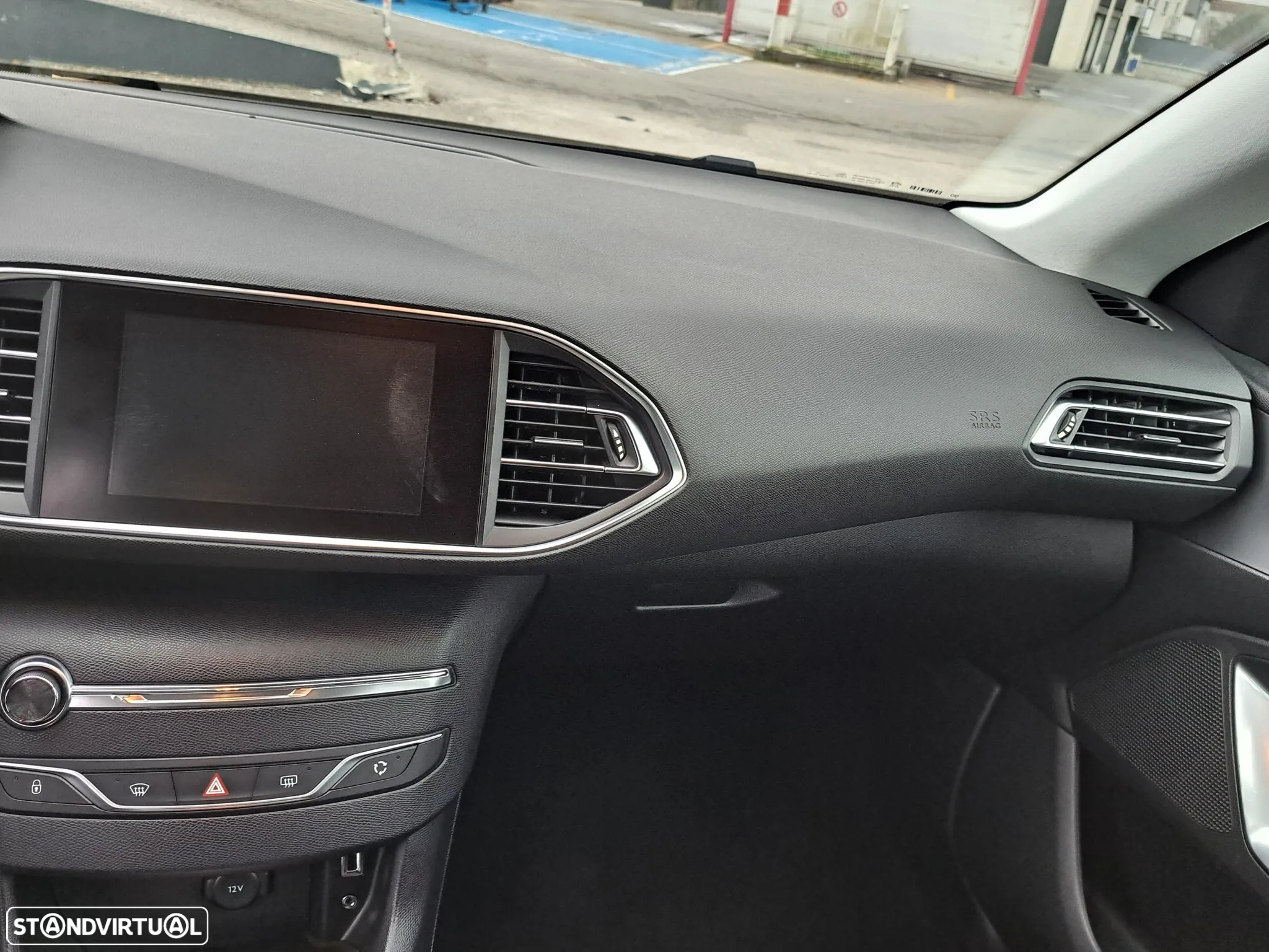 Peugeot 308 SW 1.6 BlueHDi Style - 18