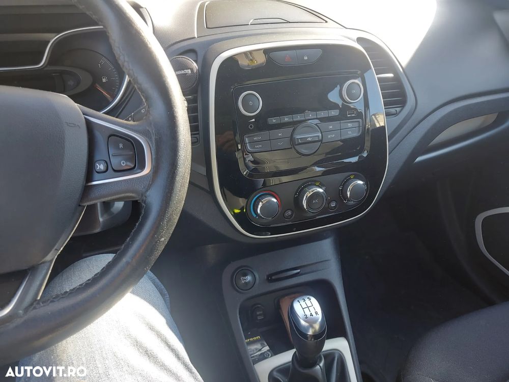 Renault Captur TCe Life Evo - 8