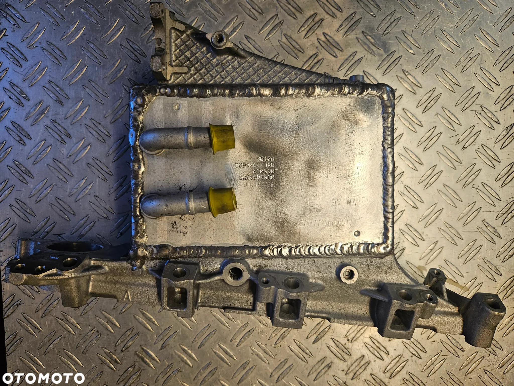 KOLEKTOR SSĄCY VW SKODA SEAT AUDI 2.0 TDI  04L129766AQ - 2