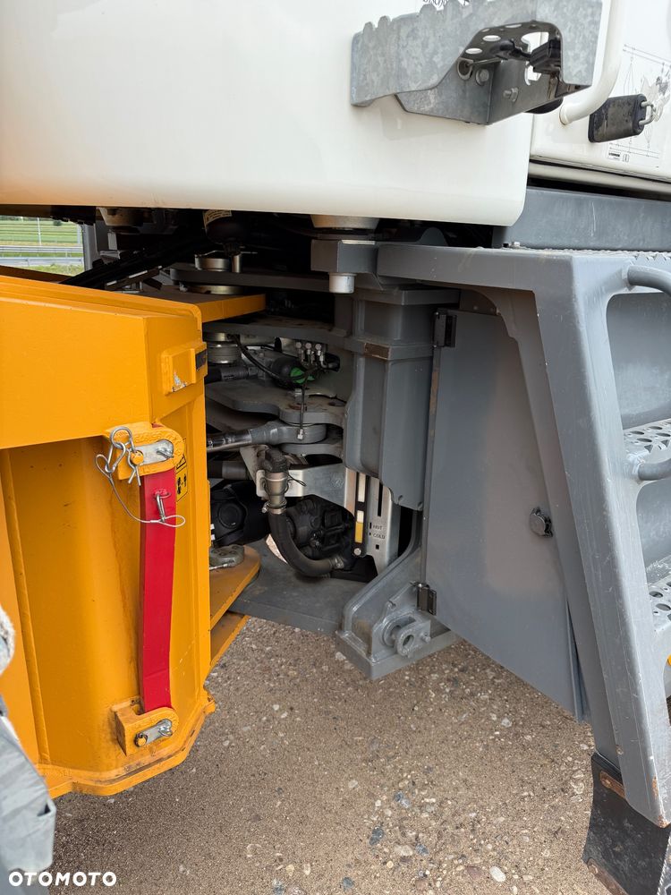 Liebherr L556 Xpower Waga - 9