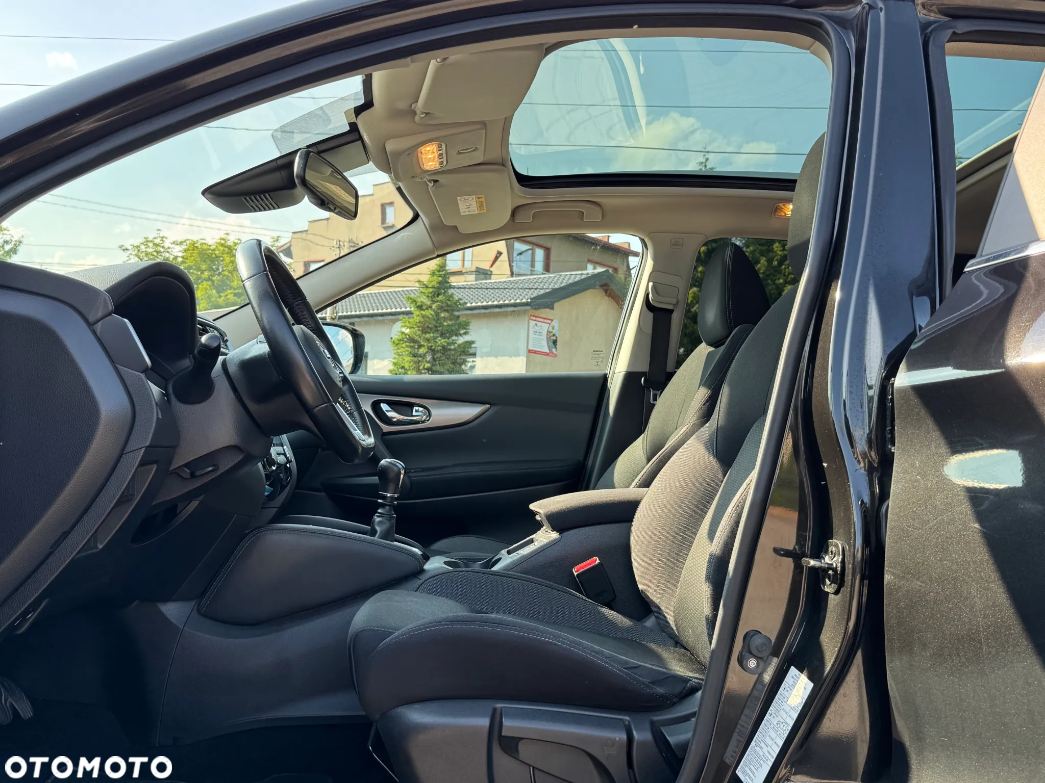 Nissan Qashqai 1.6 DIG-T N-Connecta - 12