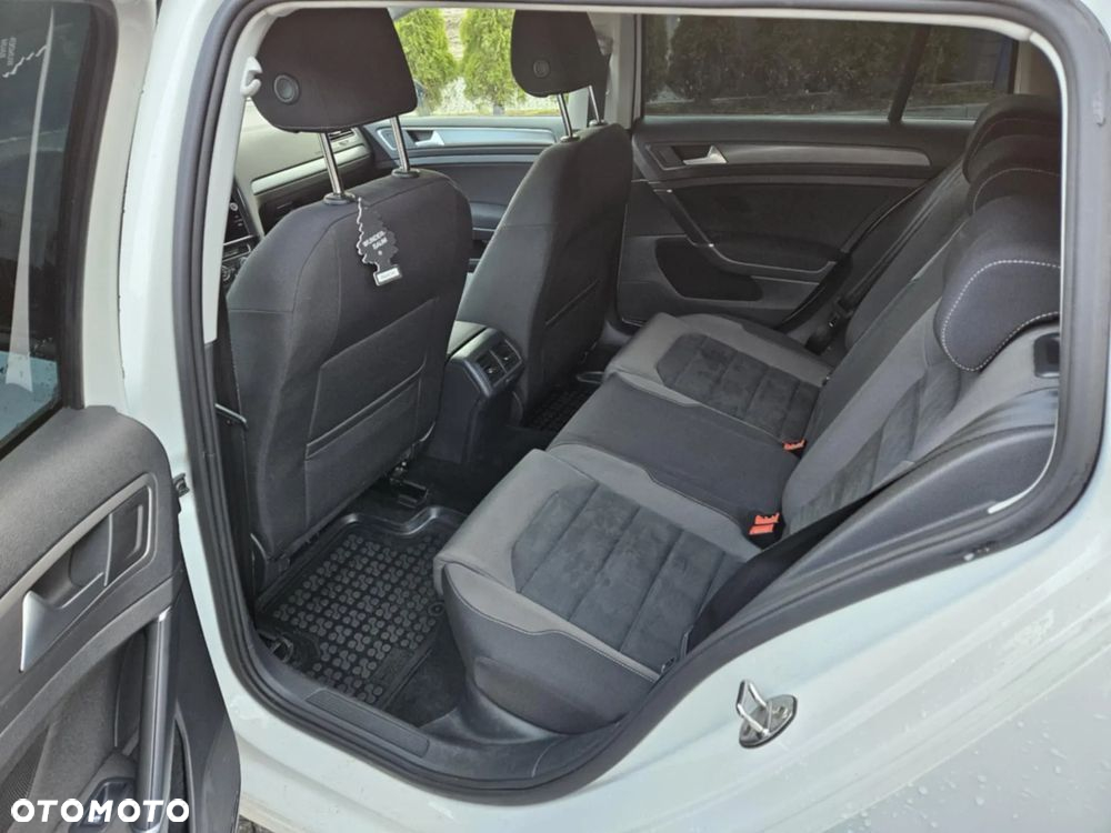 Volkswagen Golf VII 1.6 TDI BMT Comfortline - 6