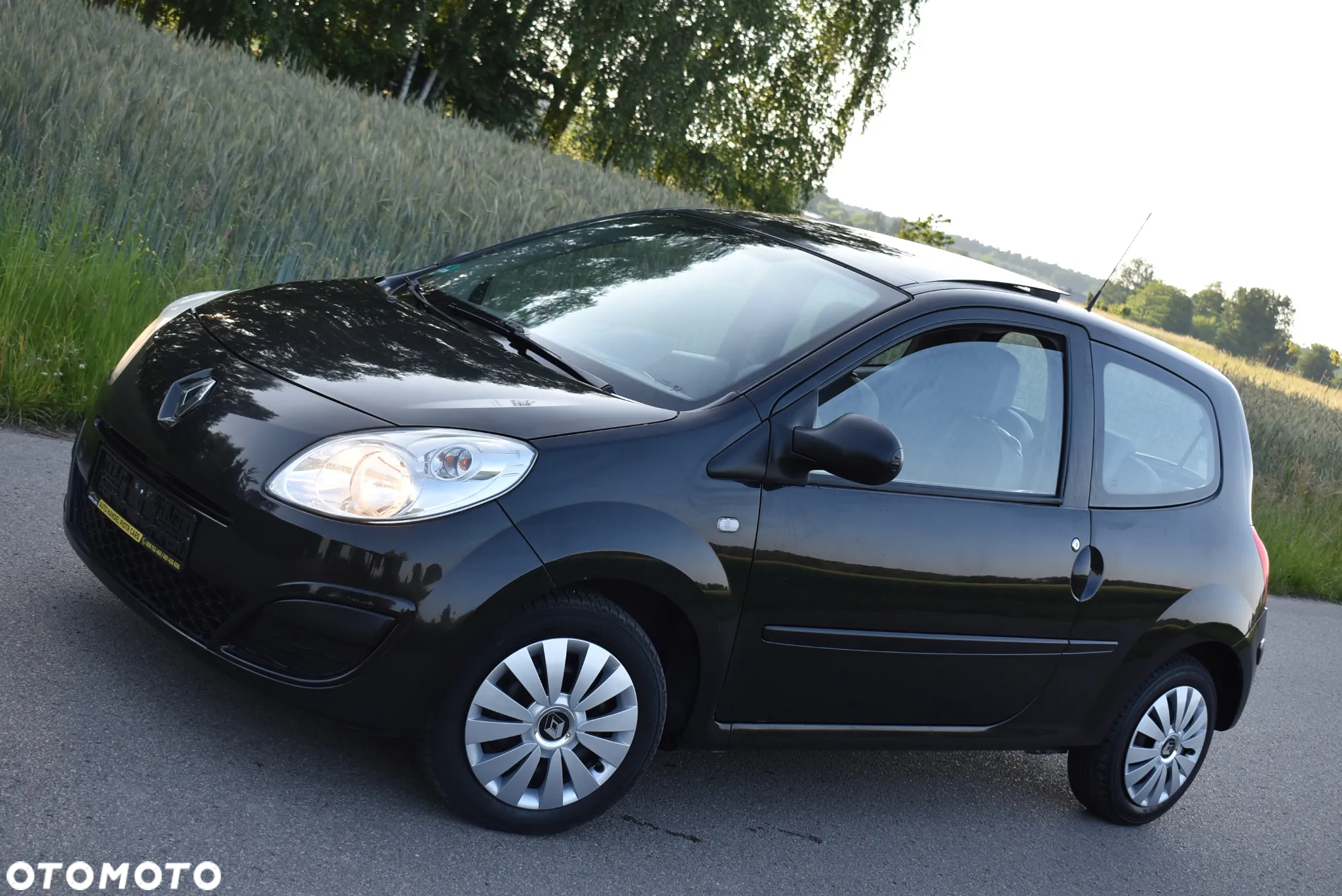 Renault Twingo 1.2 8V Authentique - 3