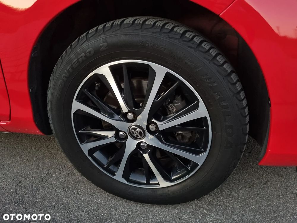 Toyota Yaris 1.5 Dynamic CVT - 8