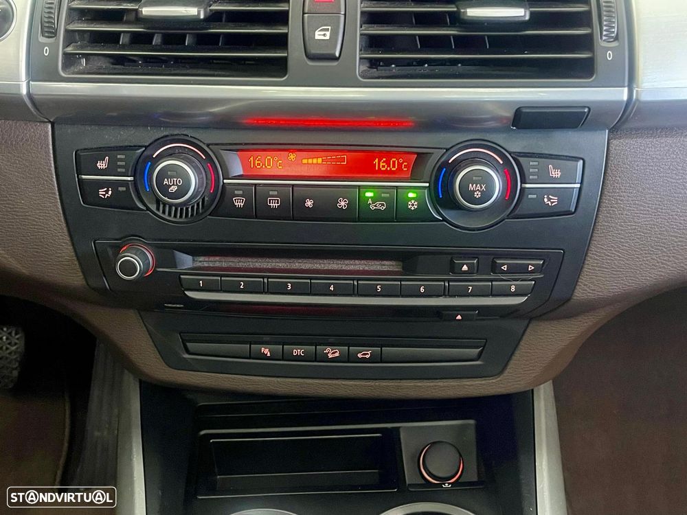 BMW X5 xDrive30d - 42