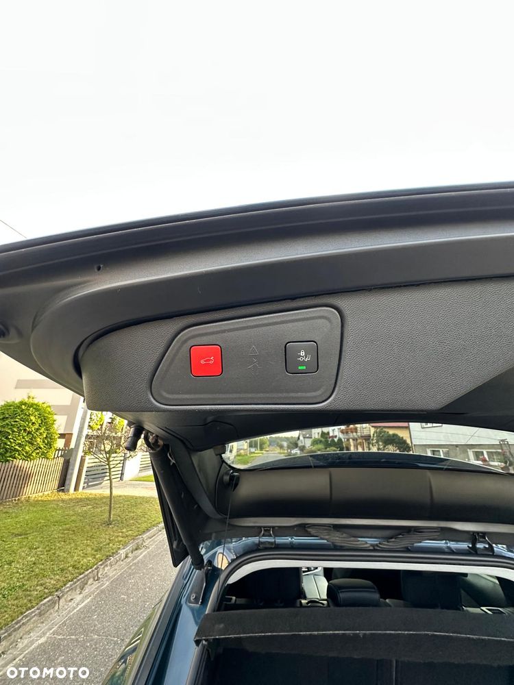 Peugeot 3008 BlueHDi 130 Stop & Start EAT8 Allure Pack - 22