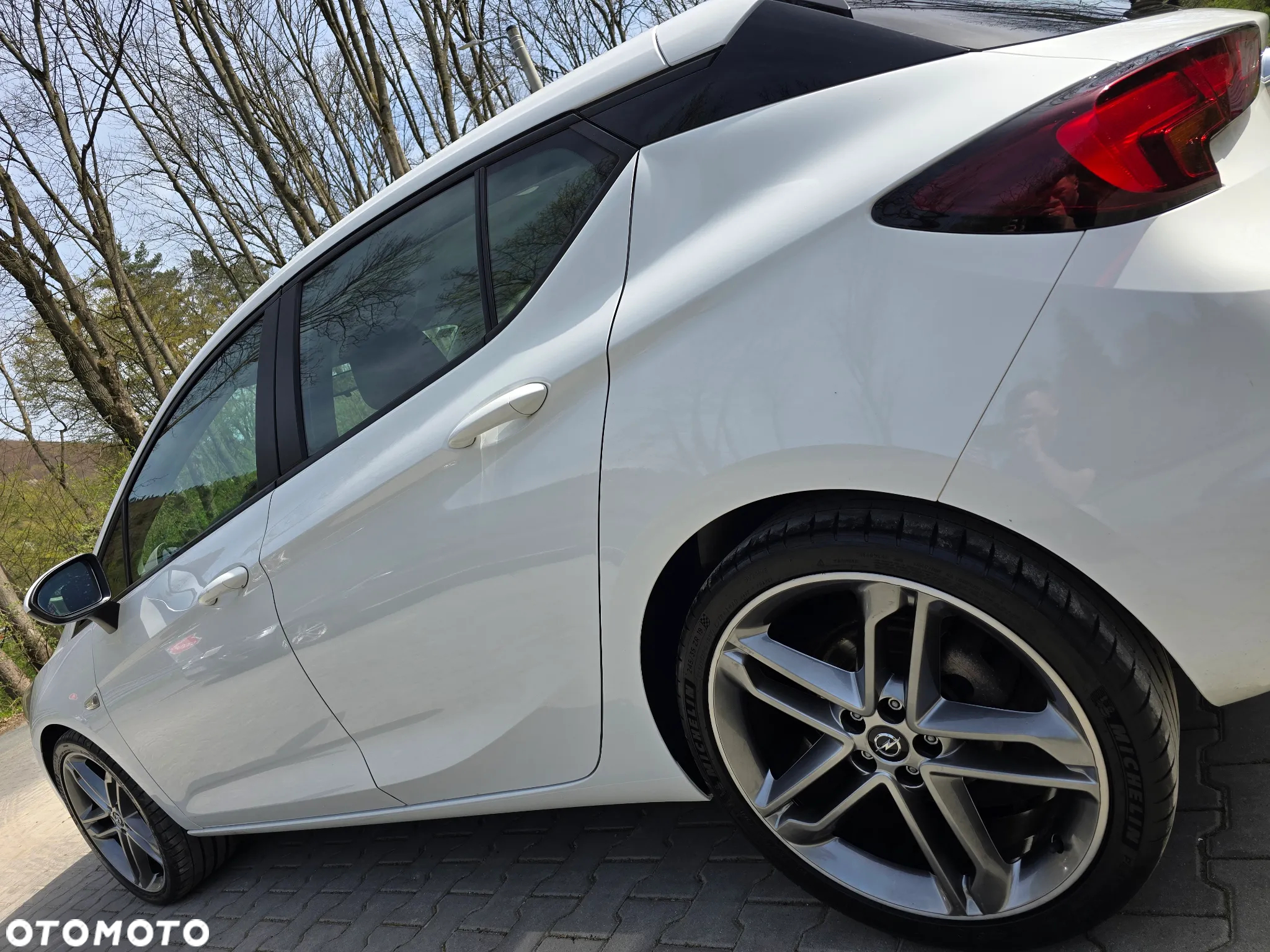 Opel Astra 1.2 Turbo - 23