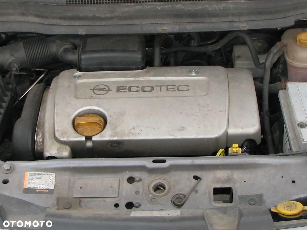 Opel Zafira 1.6 - 19