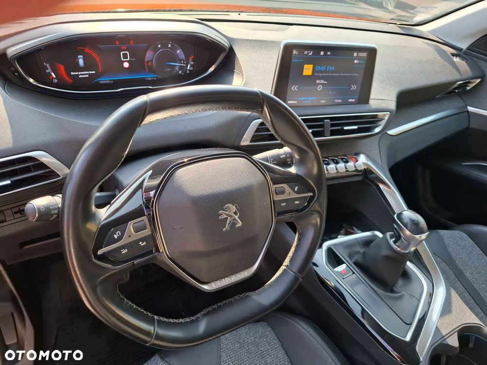 Peugeot 3008 1.5 BlueHDi Allure S&S - 18