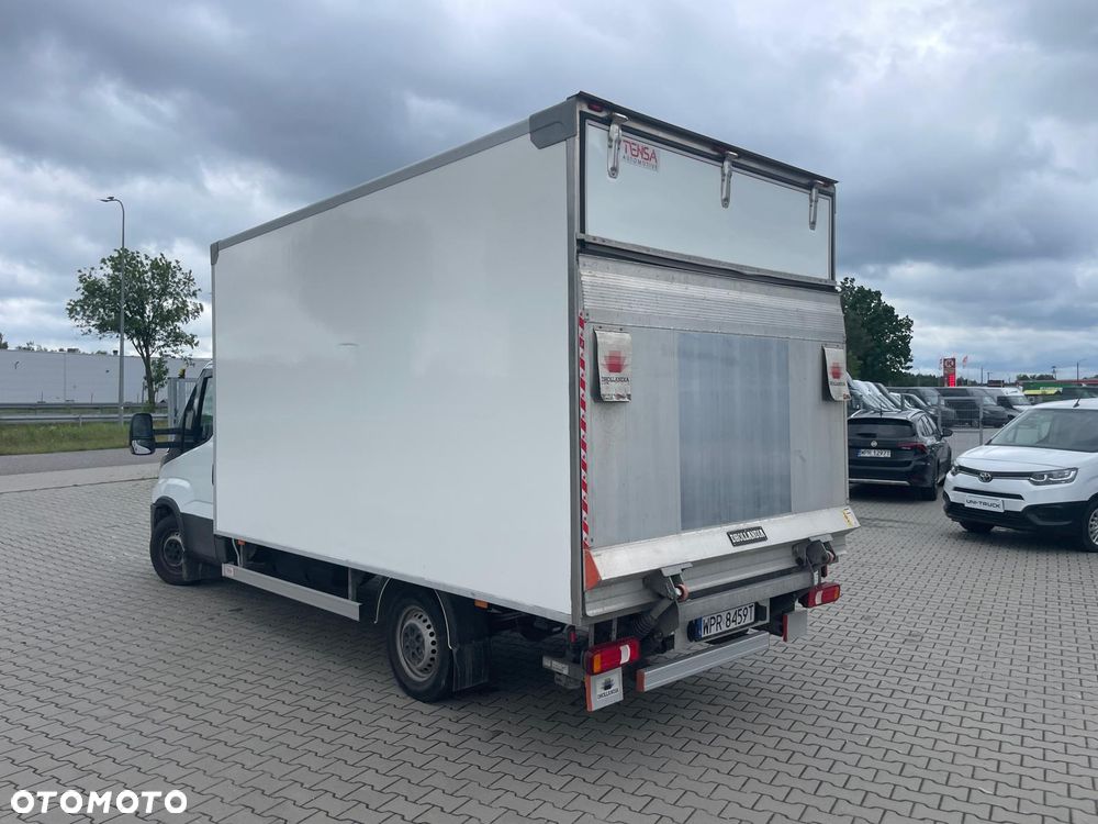 Iveco 35S18 Kontener 8EP Winda - 9