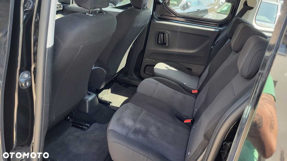 Toyota Proace City Verso - 12