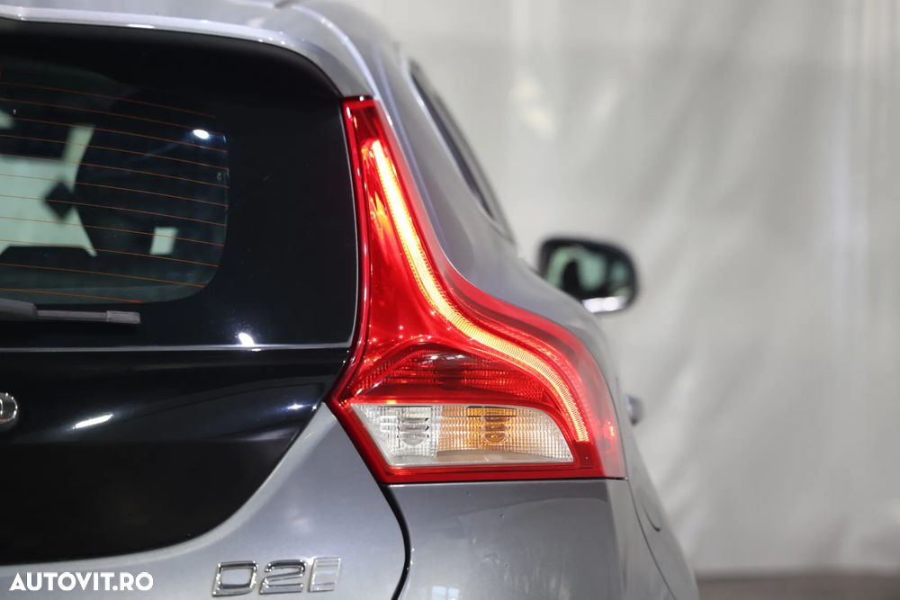 Volvo V40 D2 Geartronic Inscription - 35