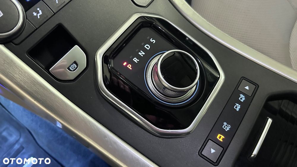 Land Rover Range Rover Evoque 2.0TD4 SE Dynamic Special Edition - 22