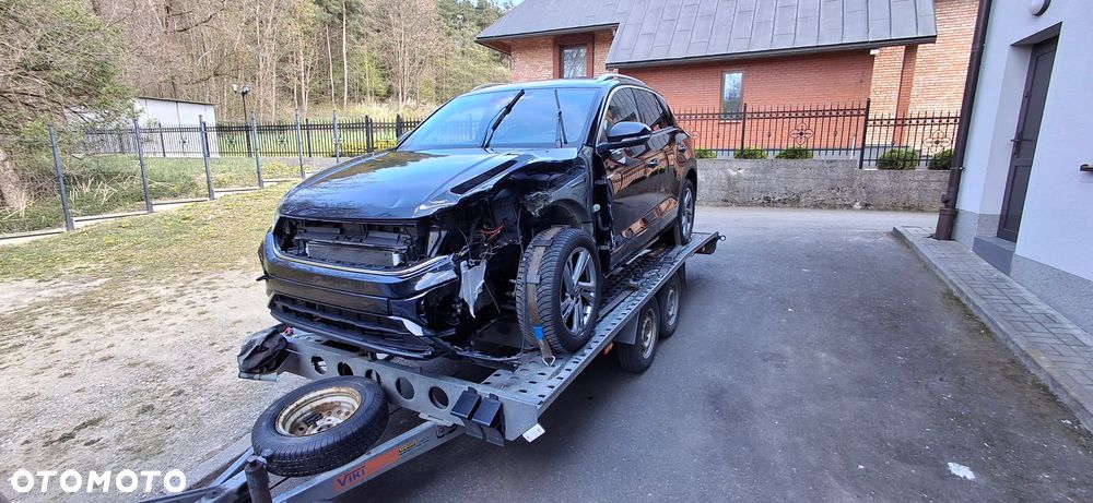 Volkswagen T-Roc 1.5 TSI OPF DSG R-Line - 4