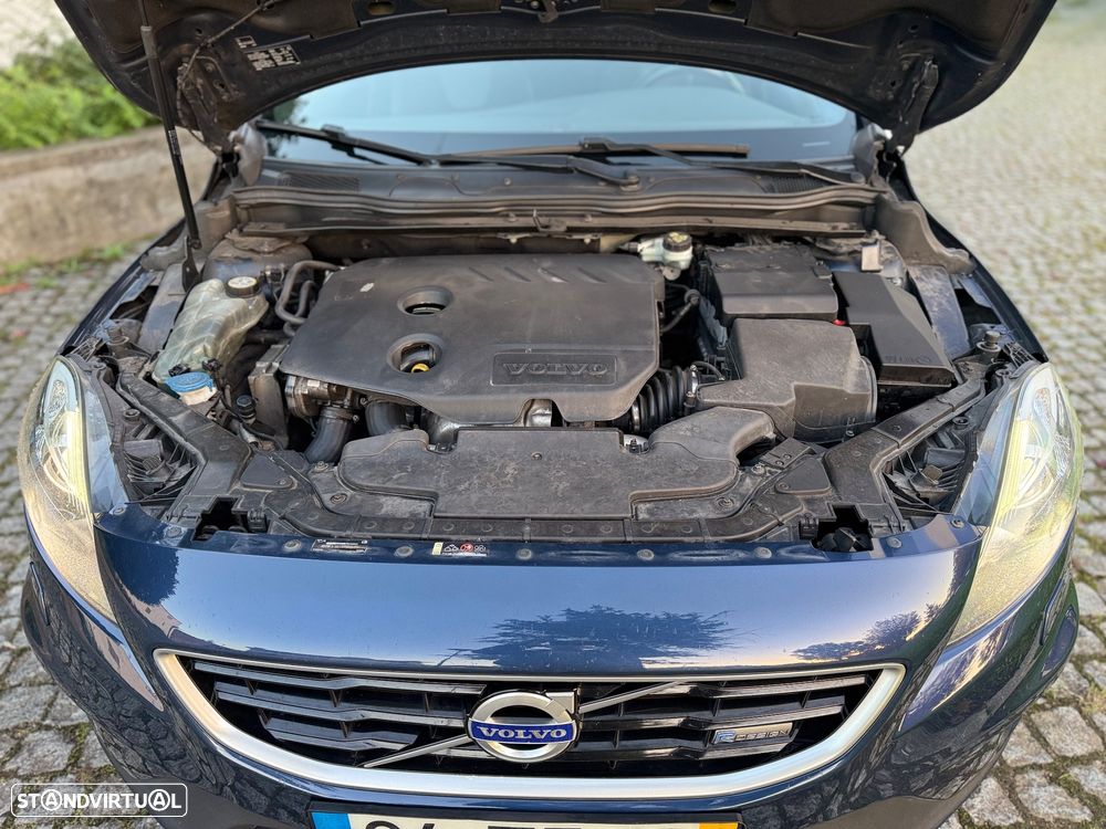 Volvo V40 1.6 D2 Eco R-Design - 16