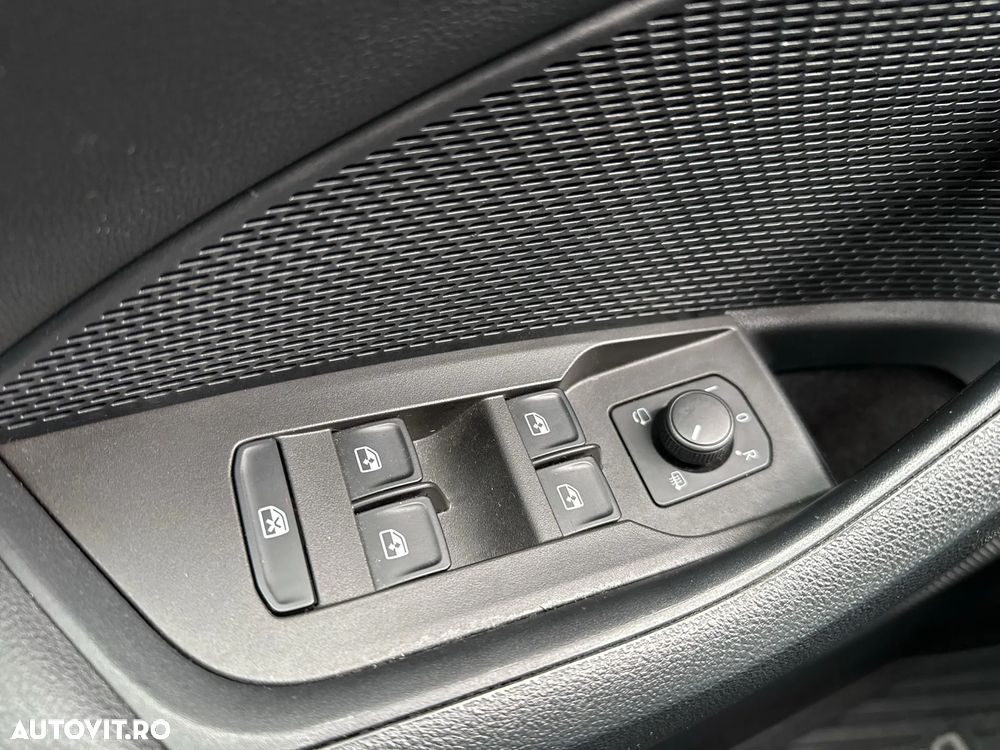 Skoda Octavia 2.0 TDI DSG 4X4 Scout - 17