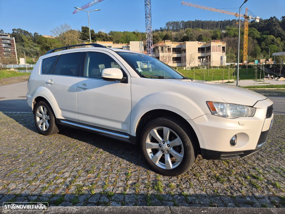 Mitsubishi Outlander 2.2 DI-D Instyle - 3
