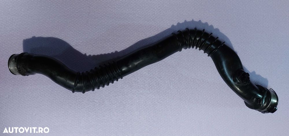 Furtun admisie intercooler BMW E81 E82 E84 E87 LCI Cod 7797481 - 1