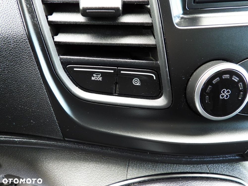 Ford TRANSIT CHŁODNIA KONTENER 0*C ZASILANIE 230V BLIŹNIACZE KOŁA KLIMATYZACJA  170KM - 34
