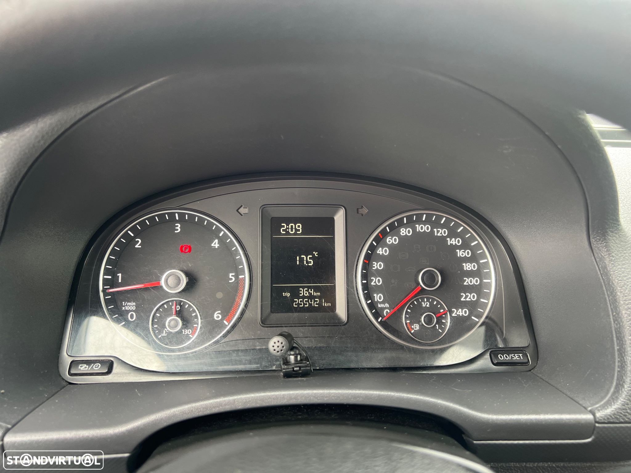 VW Caddy - 10
