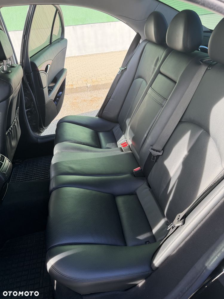 Mercedes-Benz Klasa E 200 CDI Automatik Classic - 11