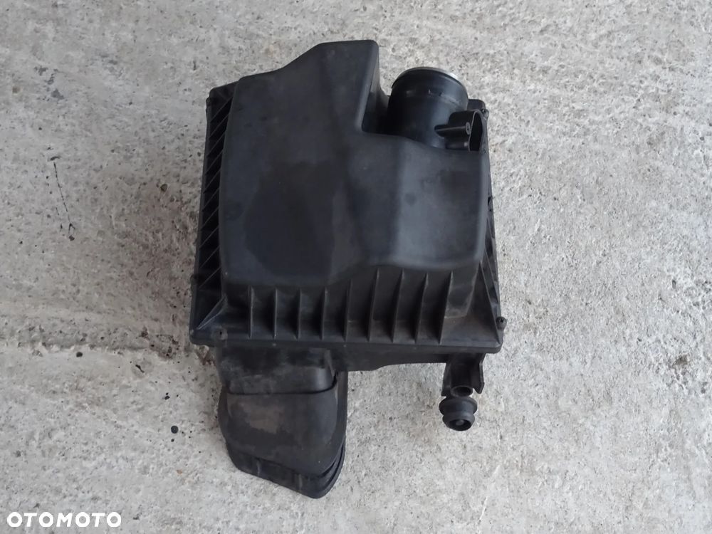 FILTR POWIETRZA OBUDOWA OPEL ZAFIRA TOURER C 1,6 1,8 A16XER A18XER - 1